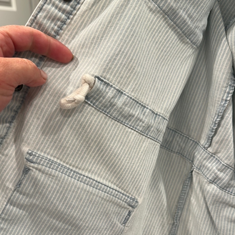 Universal Thread Light Blue Striped Jacket - image 4